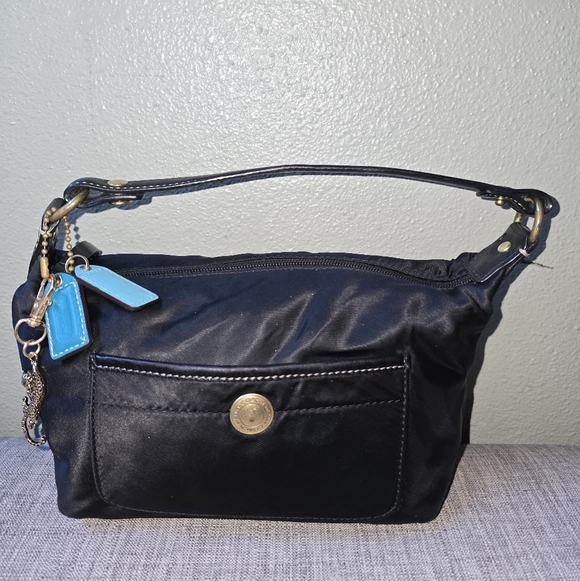 Coach Handbags - Vintage Coach Mini Hampton Bag Euc